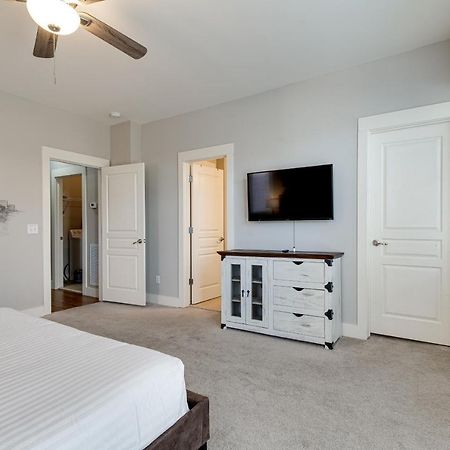 Stunning Nashville Condo Minutes From Broadway Exterior photo