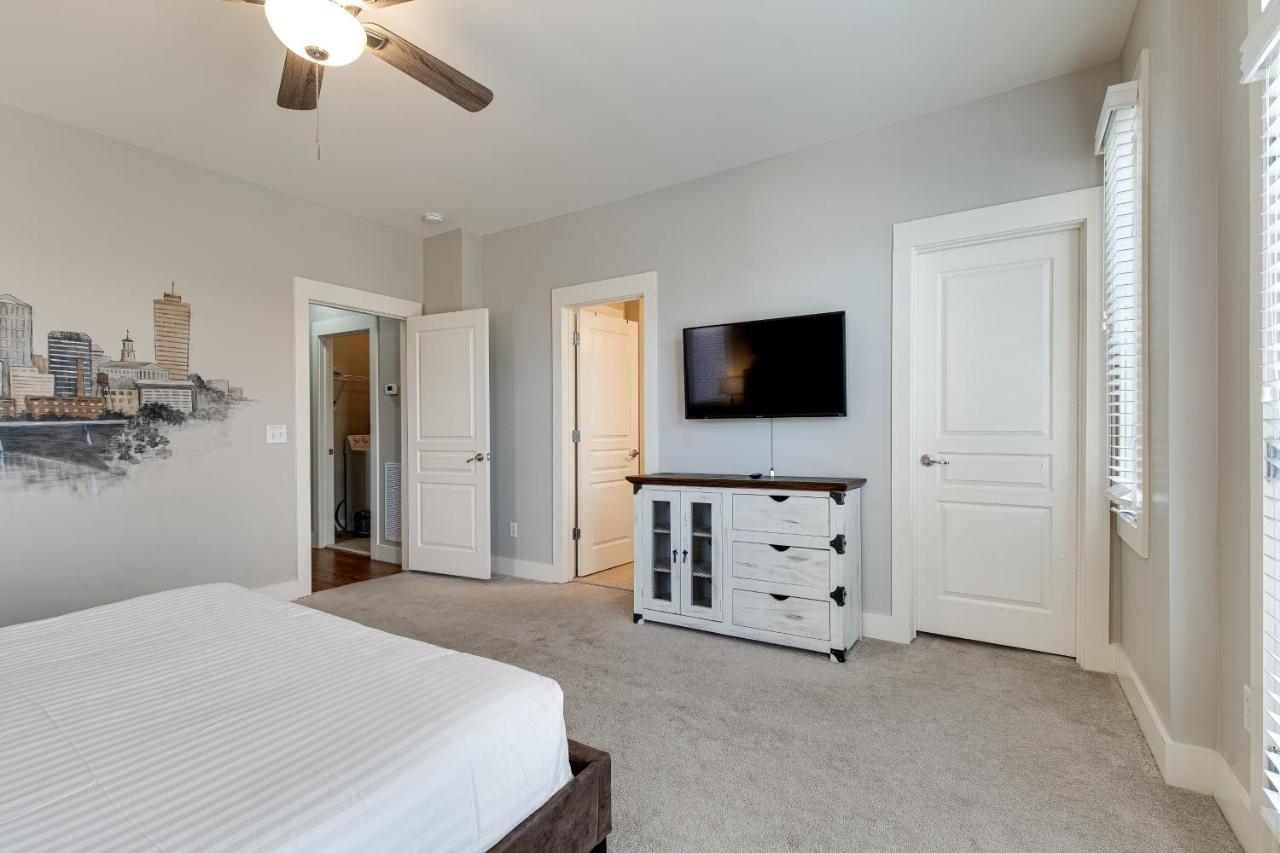 Stunning Nashville Condo Minutes From Broadway Exterior photo